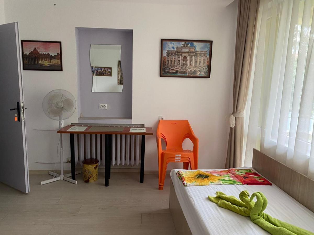 Jacky'S House Hotel Chernomorets Bagian luar foto
