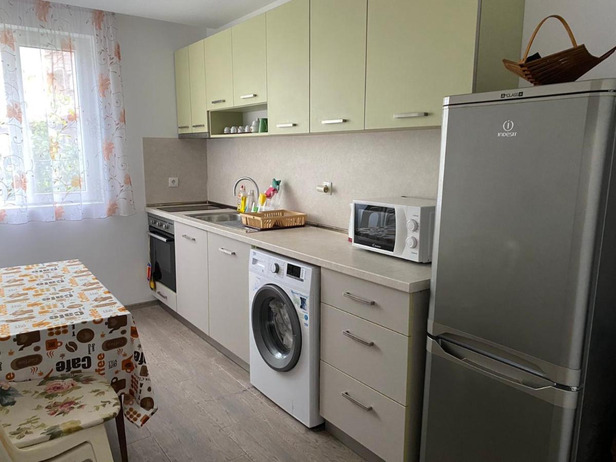Jacky'S House Hotel Chernomorets Bagian luar foto