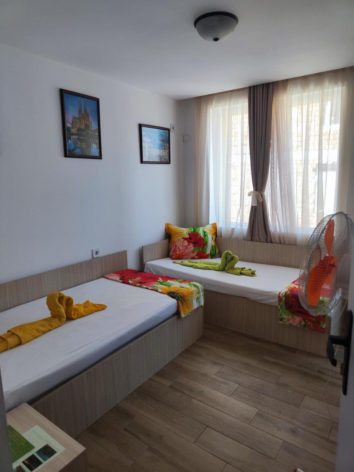 Jacky'S House Hotel Chernomorets Bagian luar foto